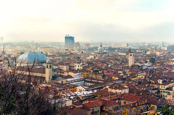 Veduta ereale della città di Brescia dal castello — Foto Stock