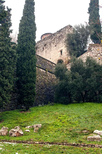 Entrée principale du château, brescia — Photo