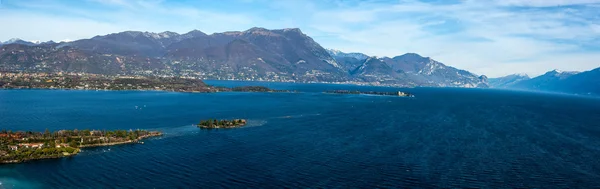 Sahil, garda Gölü, desencano, İtalya (la rocca, isolda di san b — Stok fotoğraf