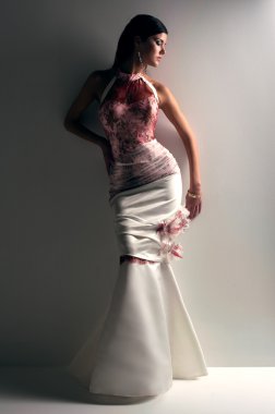 Luxe gelin forma uygun elbise, katalog fotoğraf