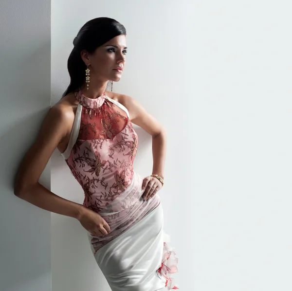 Sposa luxe in abito aderente, foto catalogo — Foto Stock