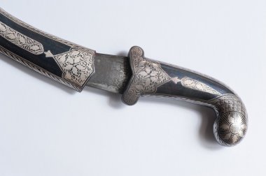 Türk eski Şam blade üzerinde beyaz izole