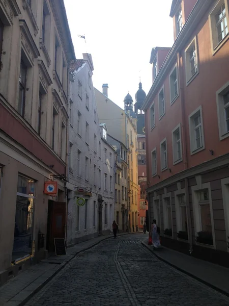 Gamla stan i Riga, sommartid — Stockfoto