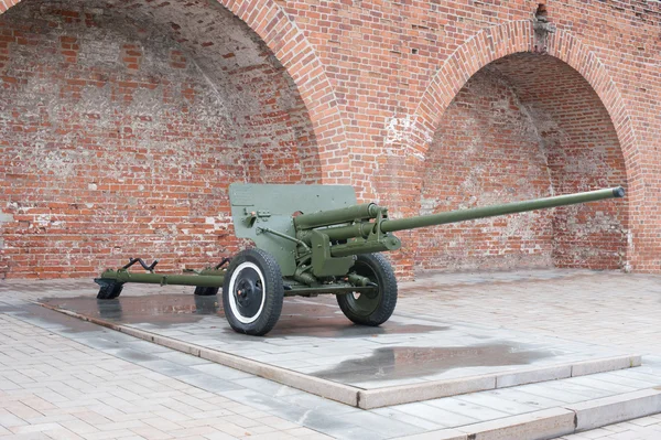 Ruské protitankový pluk 57mm dělo z druhé světové války — Stock fotografie