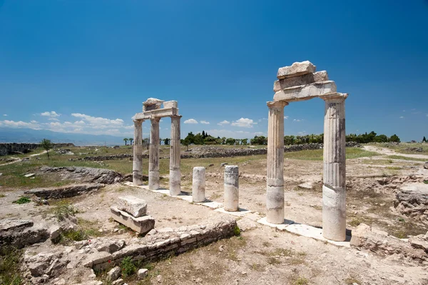 Ancient castle in Pamukkale — Stock Photo, Image