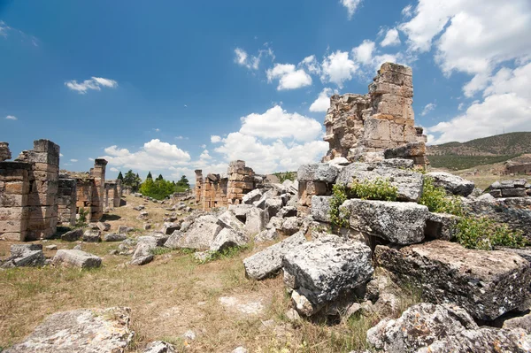 Zříceniny starého hradu — Stock fotografie