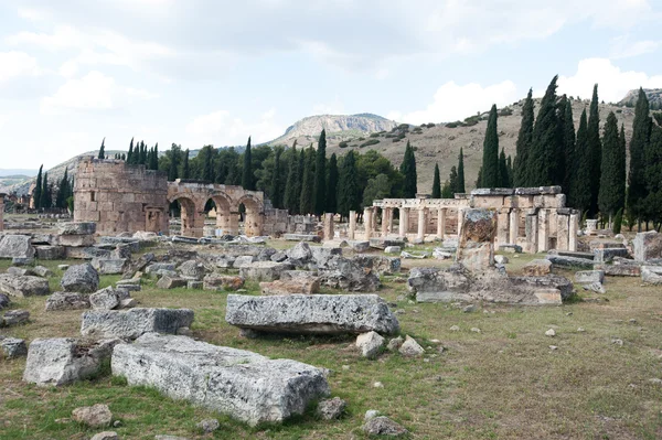 Ancient castle ruins — Stock Photo, Image