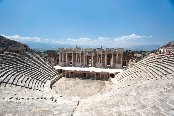 Antik amfitiyatro — Stok fotoğraf