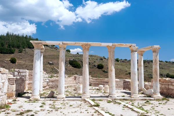 Ancient castle in Pamukkale — Stock Photo, Image