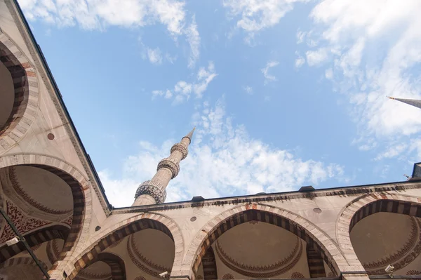 Minaret av Suleymaniye moskén — Stockfoto