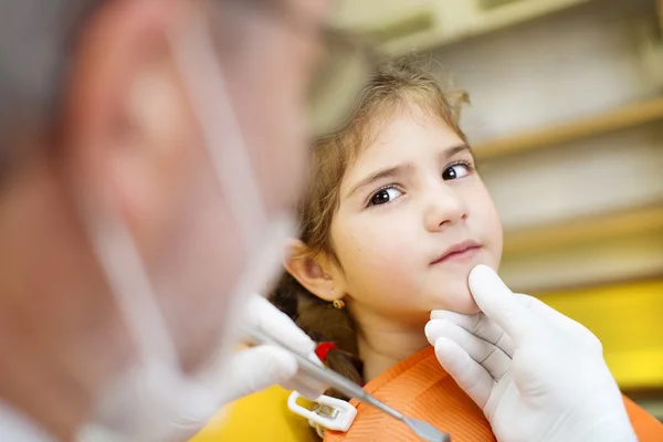 Tandheelkundige bezoek — Stockfoto