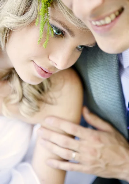 Hermosa pareja de boda — Foto de Stock