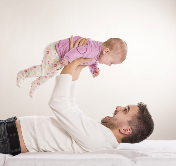 Отец с ребенком
