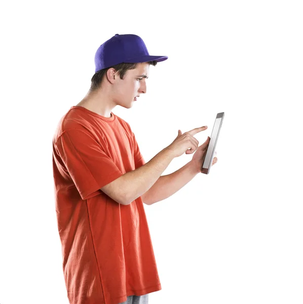 Jongeman met tablet — Stockfoto