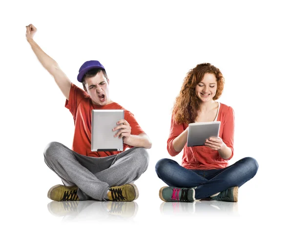 Uomo e donna con tablet — Foto Stock