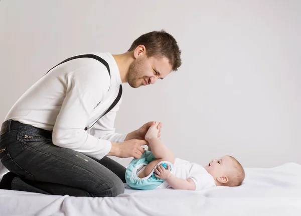 Vater und Baby — Stockfoto