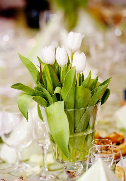 婚礼餐桌装饰 — 图库照片