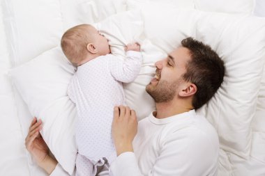 Baba ve bebek