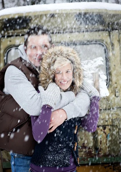 Couple en hiver — Photo