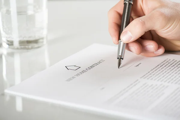 Business contract — Stock Photo, Image