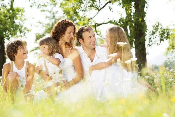 Happy family — Stock Photo, Image