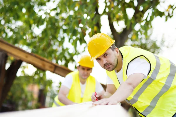 Construction workers — Stock Photo, Image