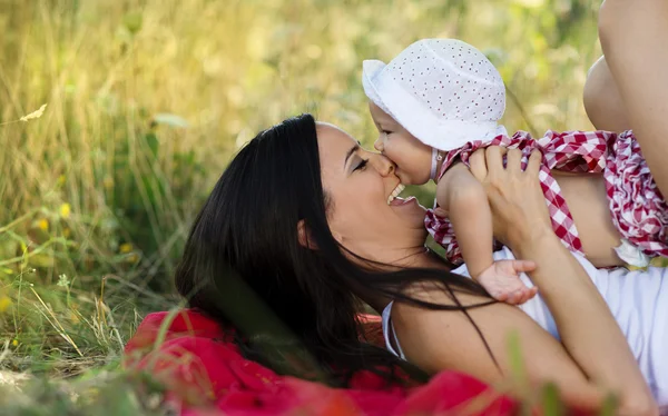 Mor och dotter — Stockfoto