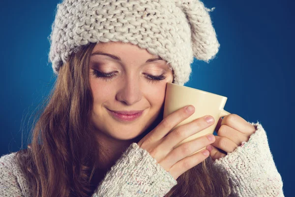 Winter girl — Stock Photo, Image