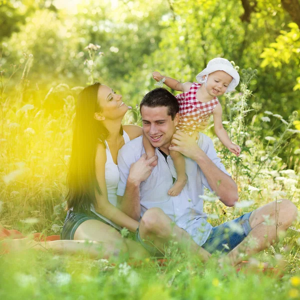 Familia feliz — Foto de Stock