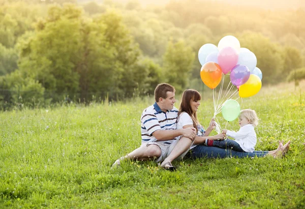 Mutlu aile — Stok fotoğraf