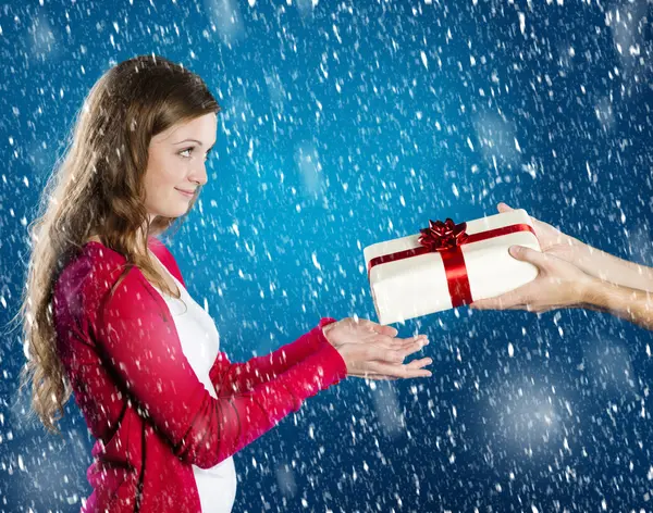 Hermosa mujer de Navidad — Foto de Stock