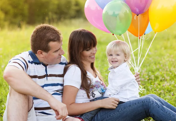 Familia feliz — Foto de Stock