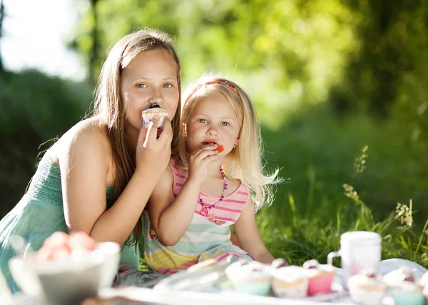 Glückliche Familie — Stockfoto