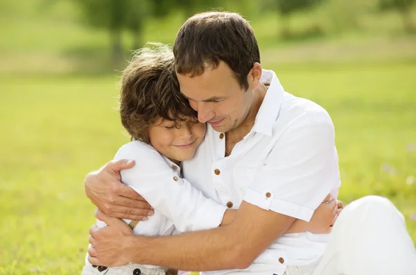 Father and son in nature — Stock Photo, Image