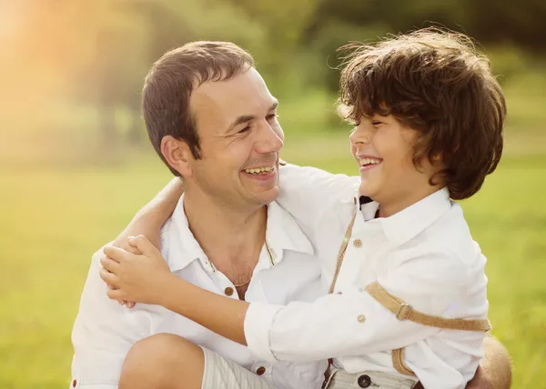 Father and son in nature — Stock Photo, Image