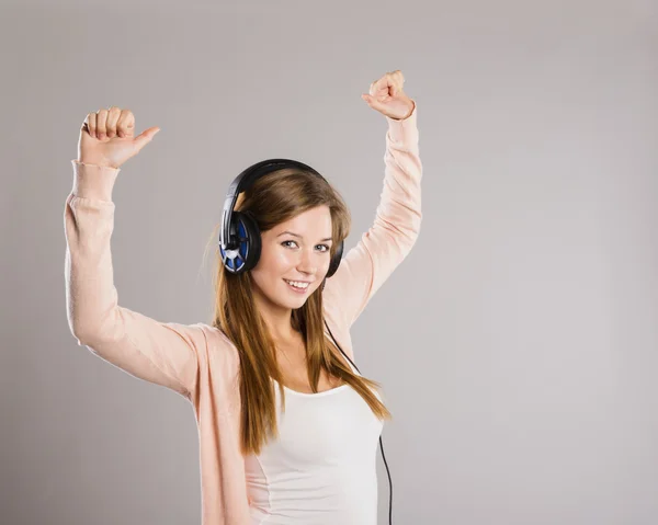 Girl with headphones — Stock Photo, Image