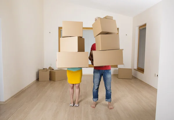 Pareja joven —  Fotos de Stock