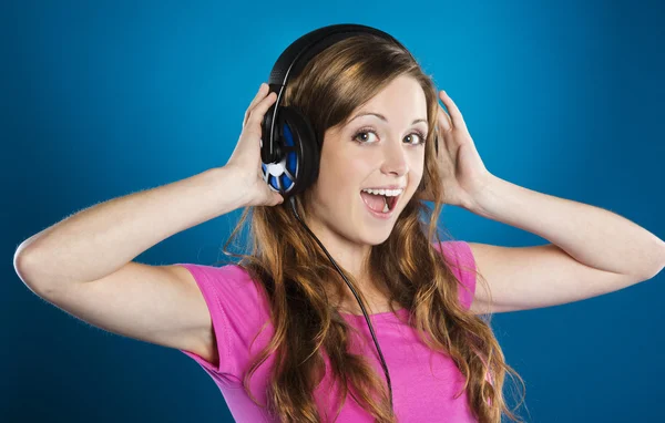 Girl with headphones — Stock Photo, Image