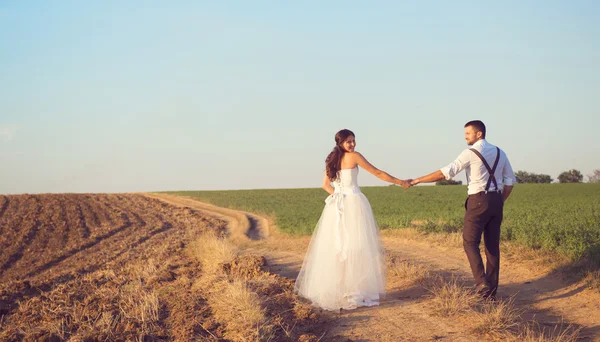 Caminhada de casamento — Fotografia de Stock