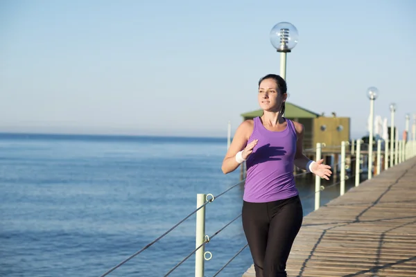 Mujer corriendo —  Fotos de Stock