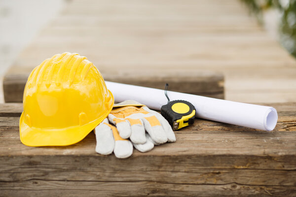 Желтый шлем
