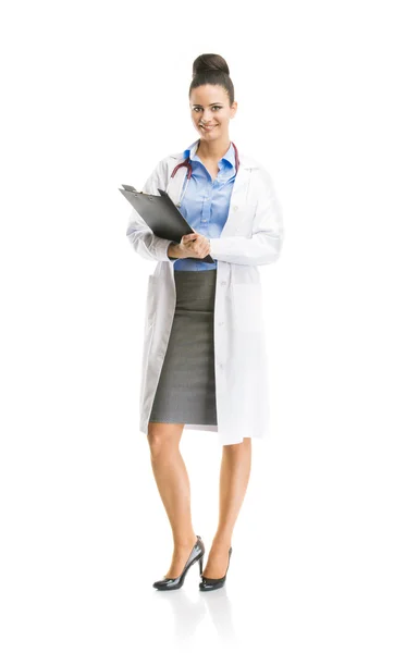 Женщина-врач со стетоскопом — стоковое фото