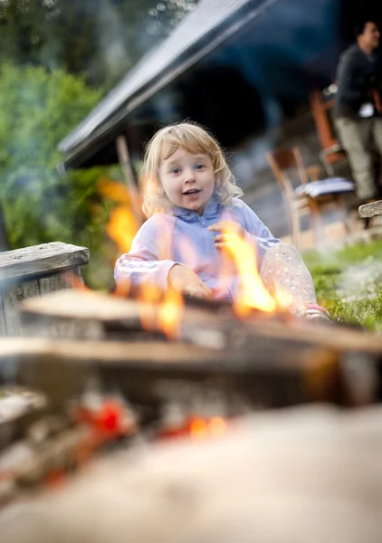 Cute girl — Stock Photo, Image