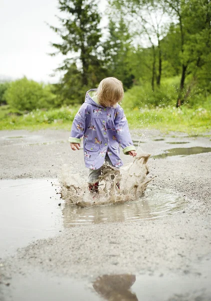 Cute girl — Stock Photo, Image