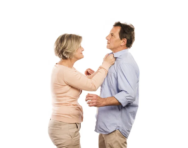 Senior couple are fighting — Stock Photo, Image