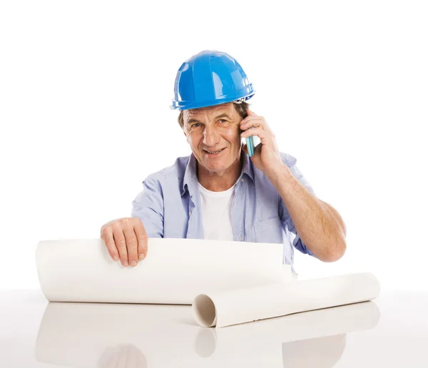 Engineer making phone call — Stock Photo, Image