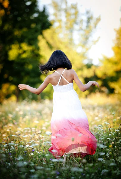 Menina feliz — Fotografia de Stock