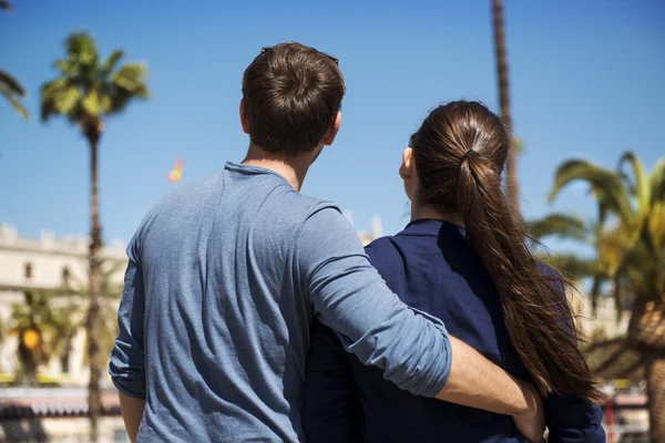 Casal de turistas na cidade — Fotografia de Stock