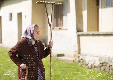 kadın başörtüsü