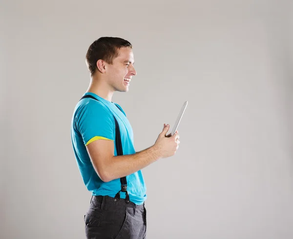 Man met digitale tablet — Stockfoto